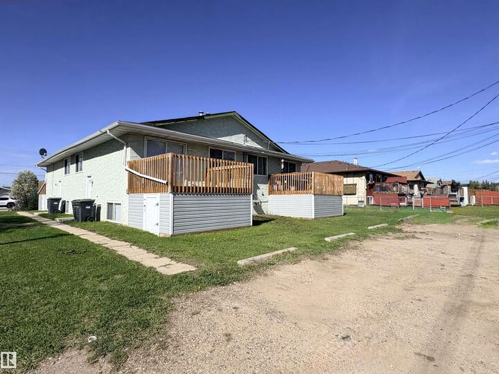 Property Photo: 4537 50 Avenue AB T9M 1Y8