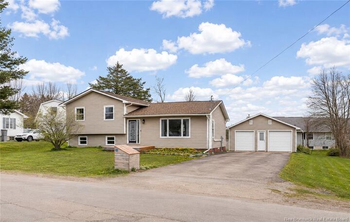 8 Gordon Street — photo 1