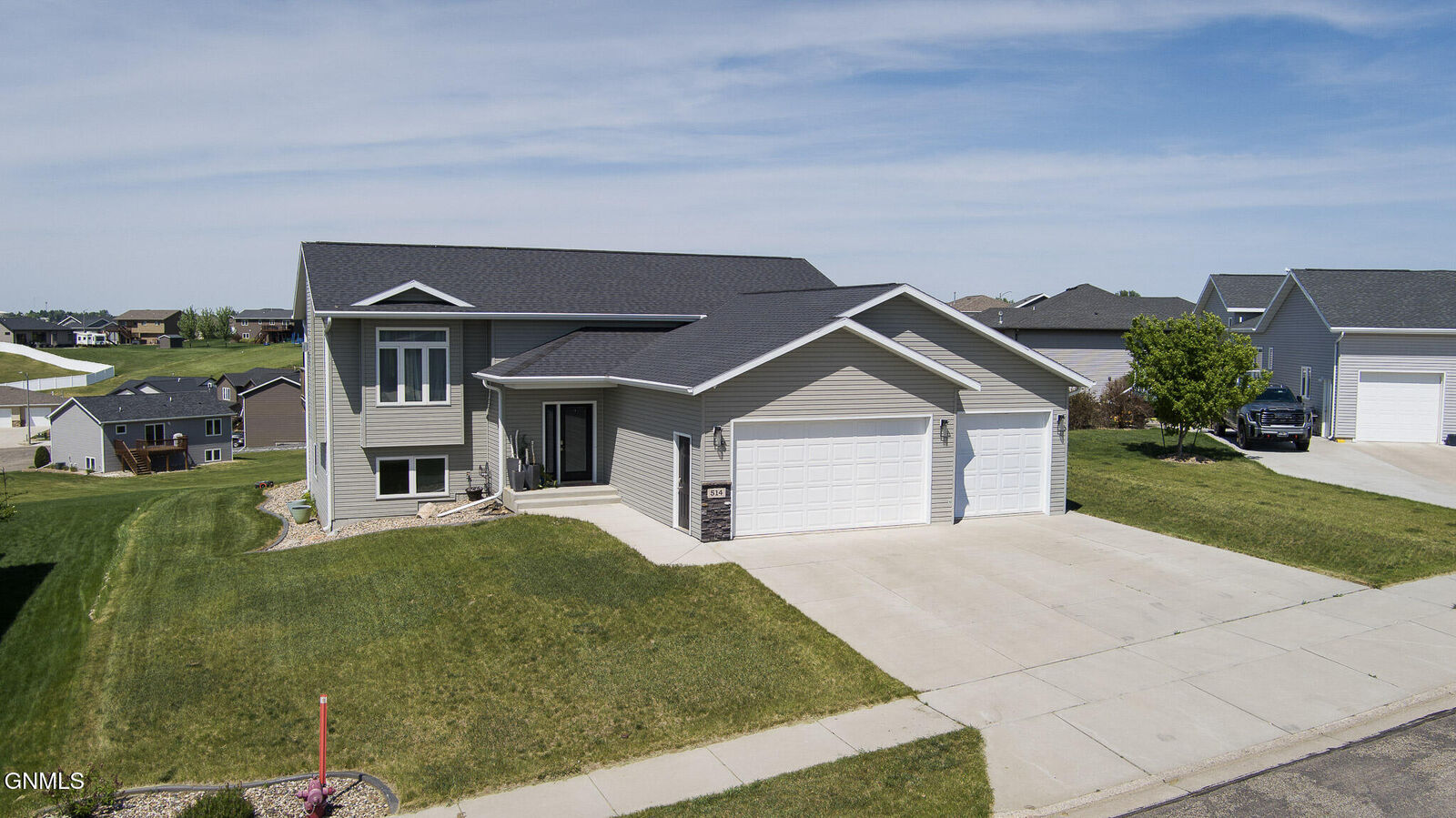 Property Photo: 514 18th Street SE ND 58554