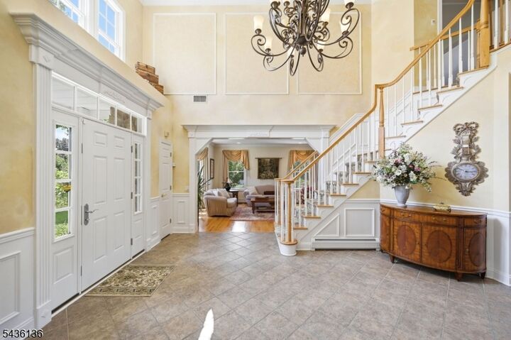 Property Photo:  4 Harcourt Ter  NJ 07834 