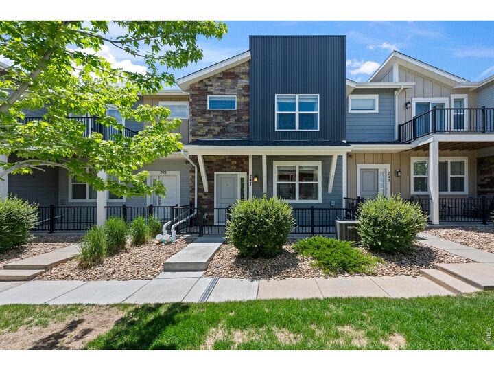Property Photo: 747 Robert St CO 80503
