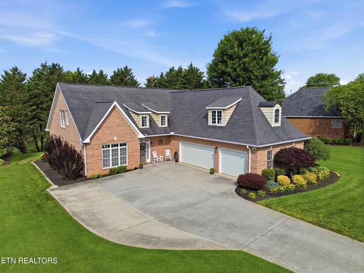 Property Photo:  1733 Burnside Drive  TN 37801 