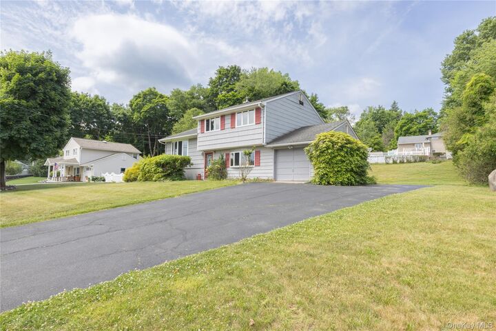 Property Photo:  23 Lark Street  NY 10965 