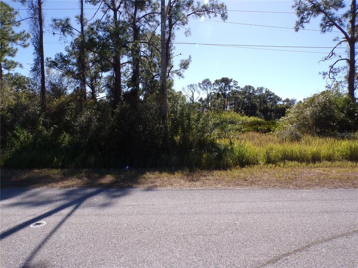 Property Photo: 763 Longbow Lane FL 33972