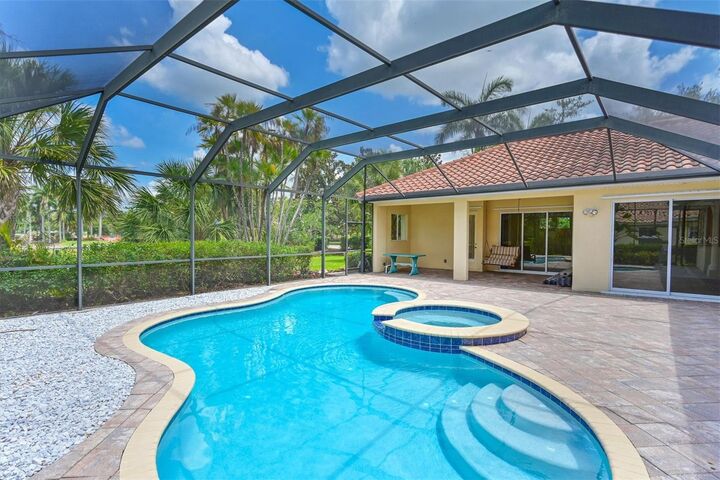 Property Photo: 10622 Conch Shell Terrace FL 34212