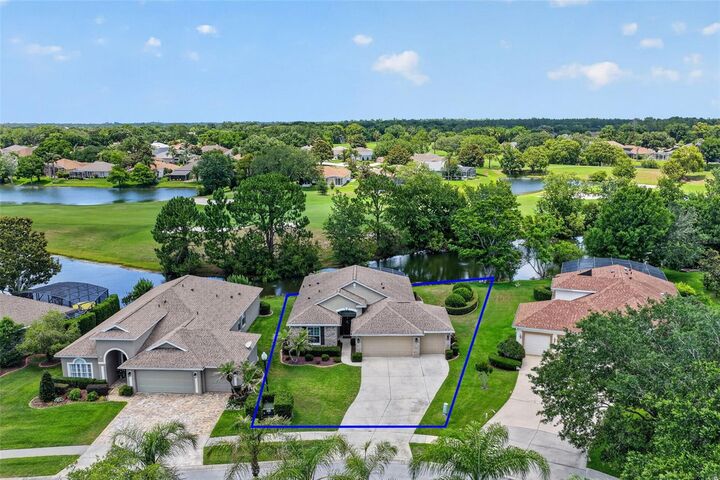 Property Photo:  8041 Saint James Way  FL 32757 