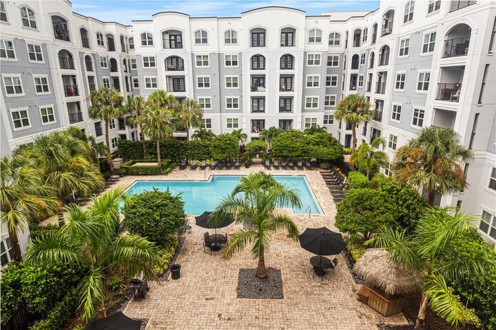 Property Photo: 204 E South Street 4053 FL 32801