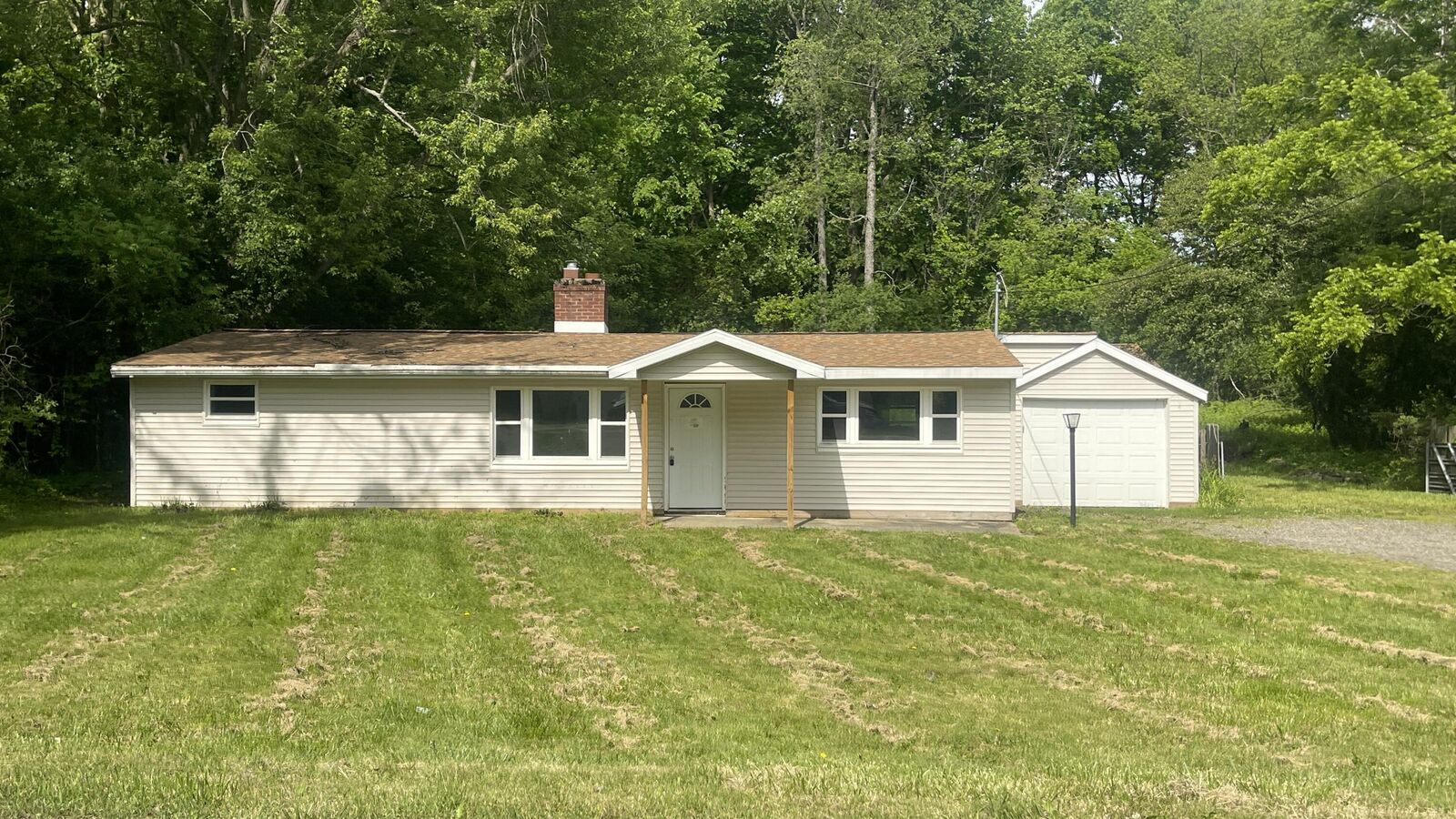 Property Photo: 244 Woodland Avenue MI 49203