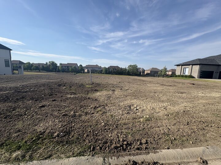 Property Photo: 21608 Iron Bridge Road IL 60448
