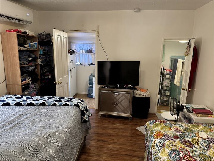 Property Photo: 231 S Hicks CA 90063