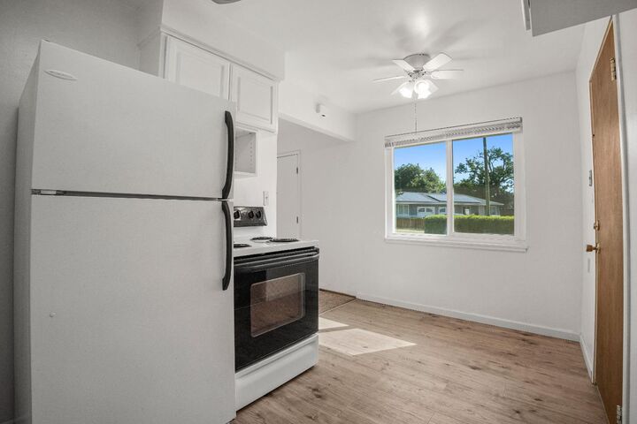 Property Photo:  1162 West Circle  CA 95695 