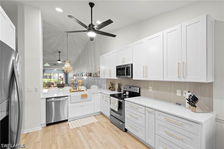 Property Photo:  8330 Ibis Cove Circle B242  FL 34119 