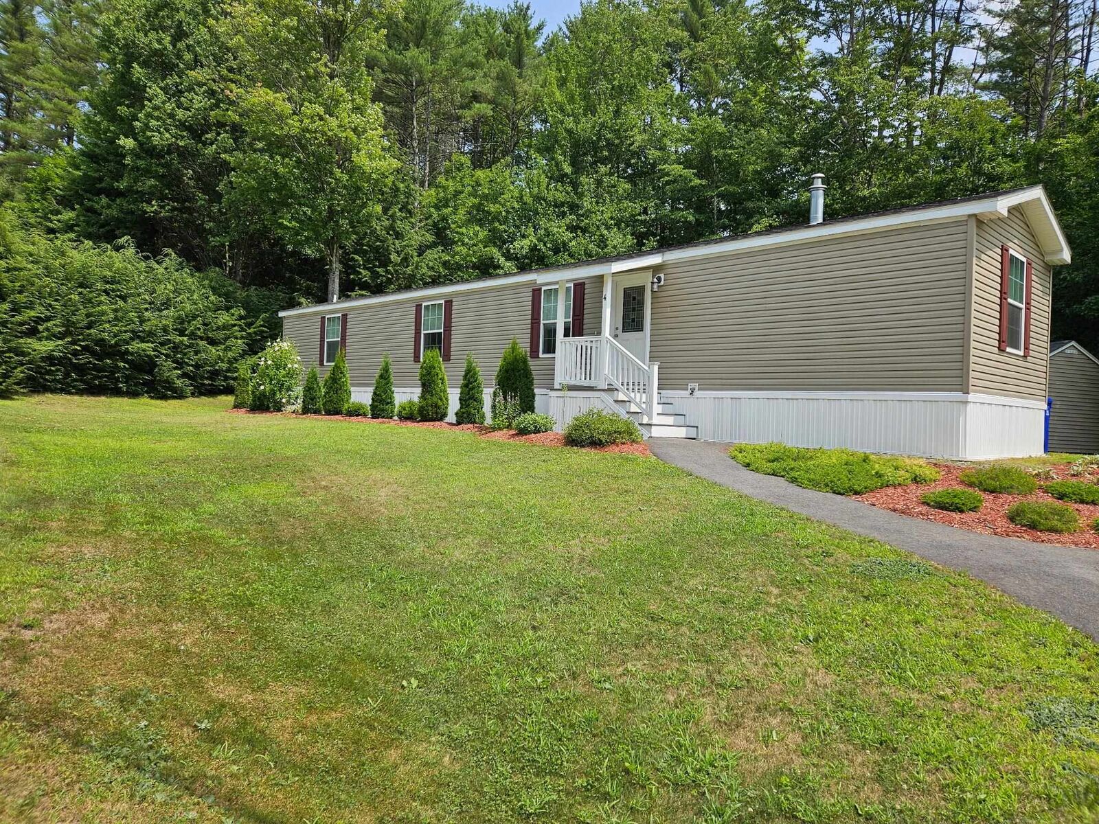 Property Photo: 4 Hemlock Road NH 03276