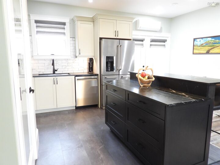 Property Photo: 40 Old Oak Island Road NS B4P 2R3