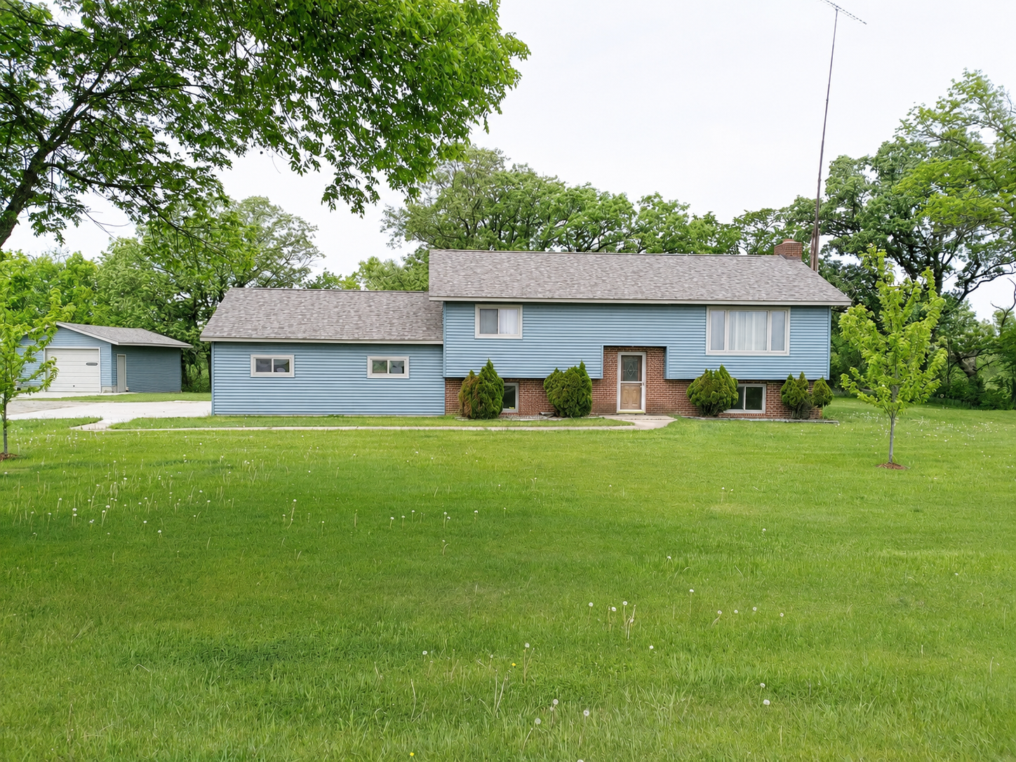 Property Photo:  24798 Co Rd 62  MN 56438 