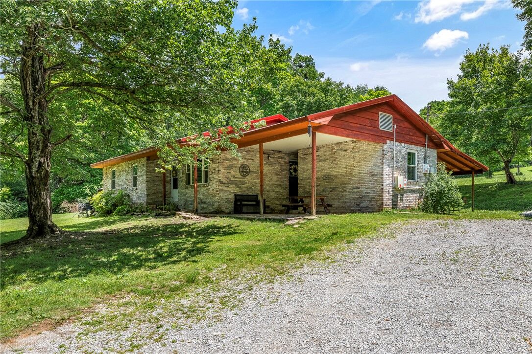 Property Photo: 250 Stan Avenue AR 72774