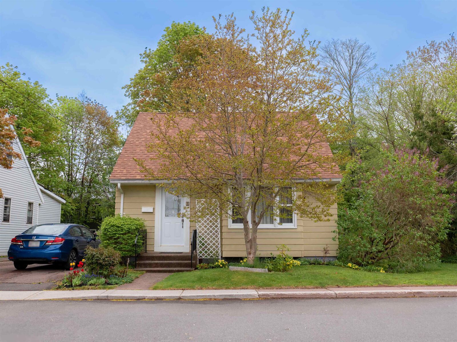 Property Photo:  8 Alexander Drive  PE C1A 4Z7 