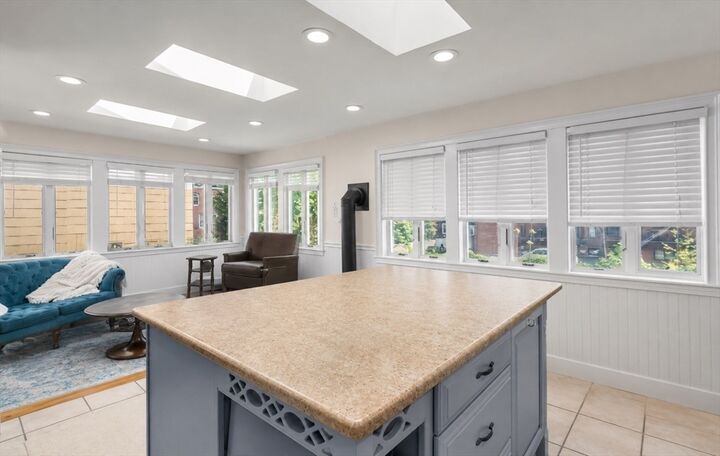 Property Photo:  903 E. Broadway 2  MA 02127 
