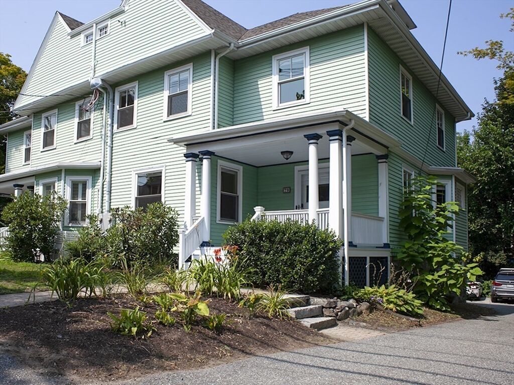 Property Photo:  79 Jason Street 79  MA 02476 