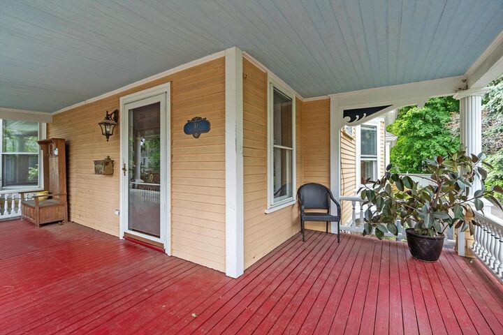Property Photo:  10 Stevens St  MA 01844 