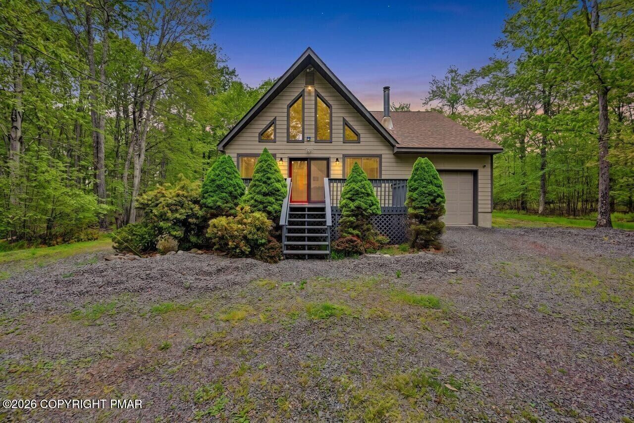 Property Photo: 235 Moseywood Road PA 18624