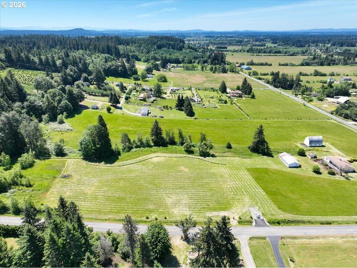 Property Photo:  3 NE 144th St  WA 98606 