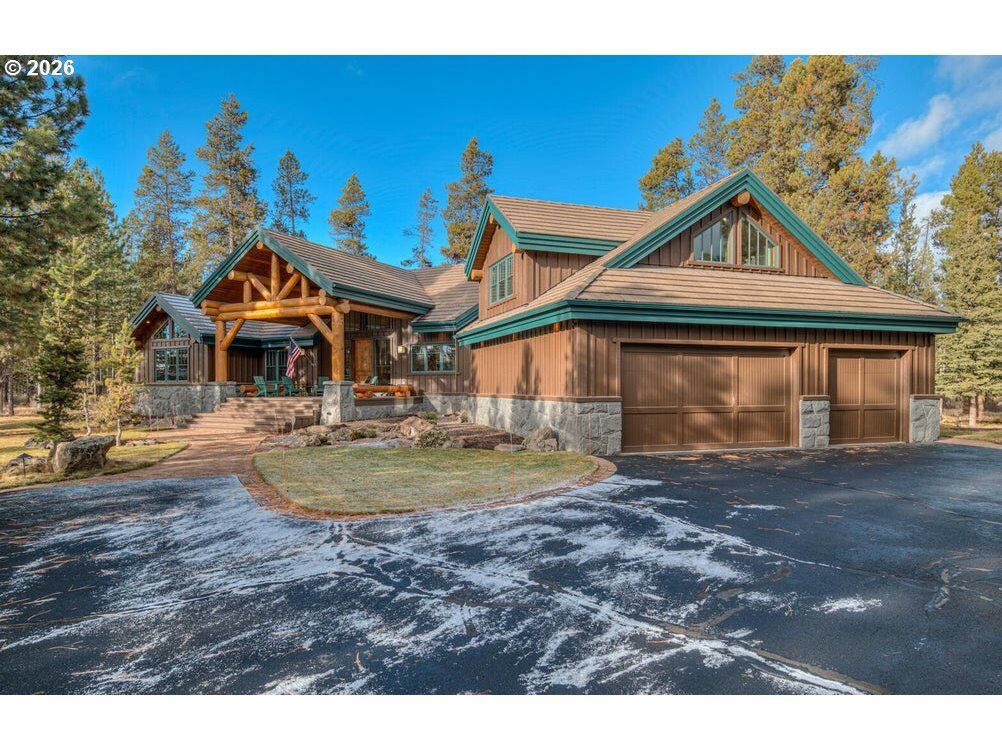 Property Photo:  56770 Nest Pine Dr  OR 97707 
