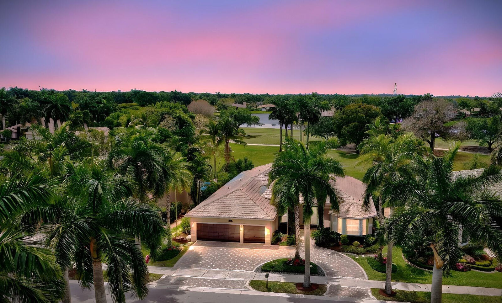 Property Photo:  2491 Eagle Run Drive  FL 33327 