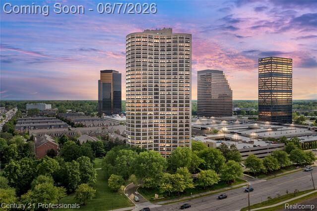 Property Photo: 5000 Town Center 2305 MI 48075