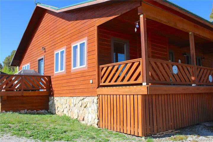 Property Photo: 2916 Campfire Road CO 80449