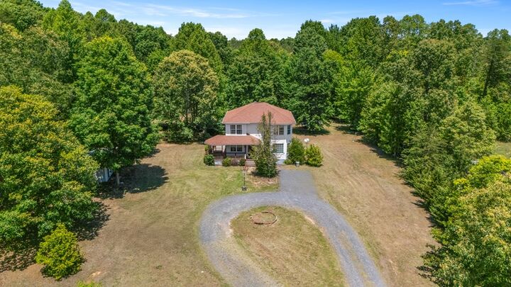 Property Photo: 89 Johnson Station Rd VA 23936