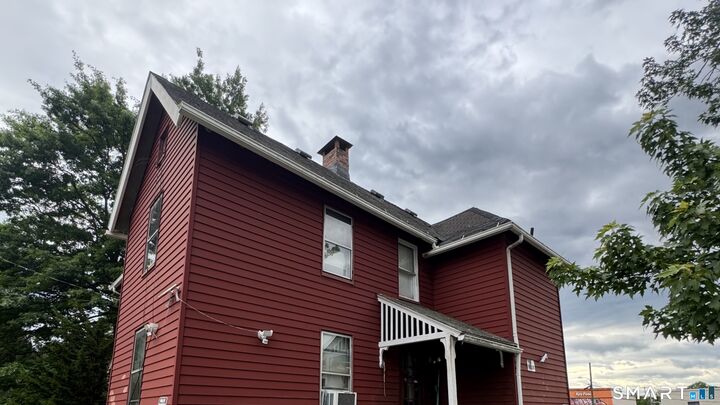 Property Photo:  26 Phelps Street  CT 06108 