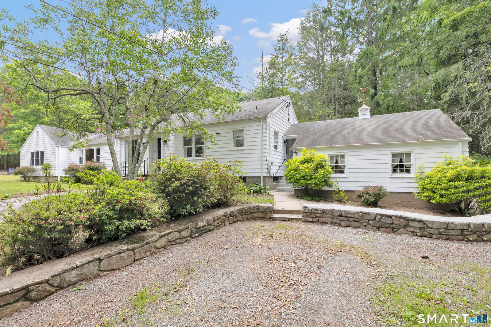 Property Photo:  119 Staples Road  CT 06612 