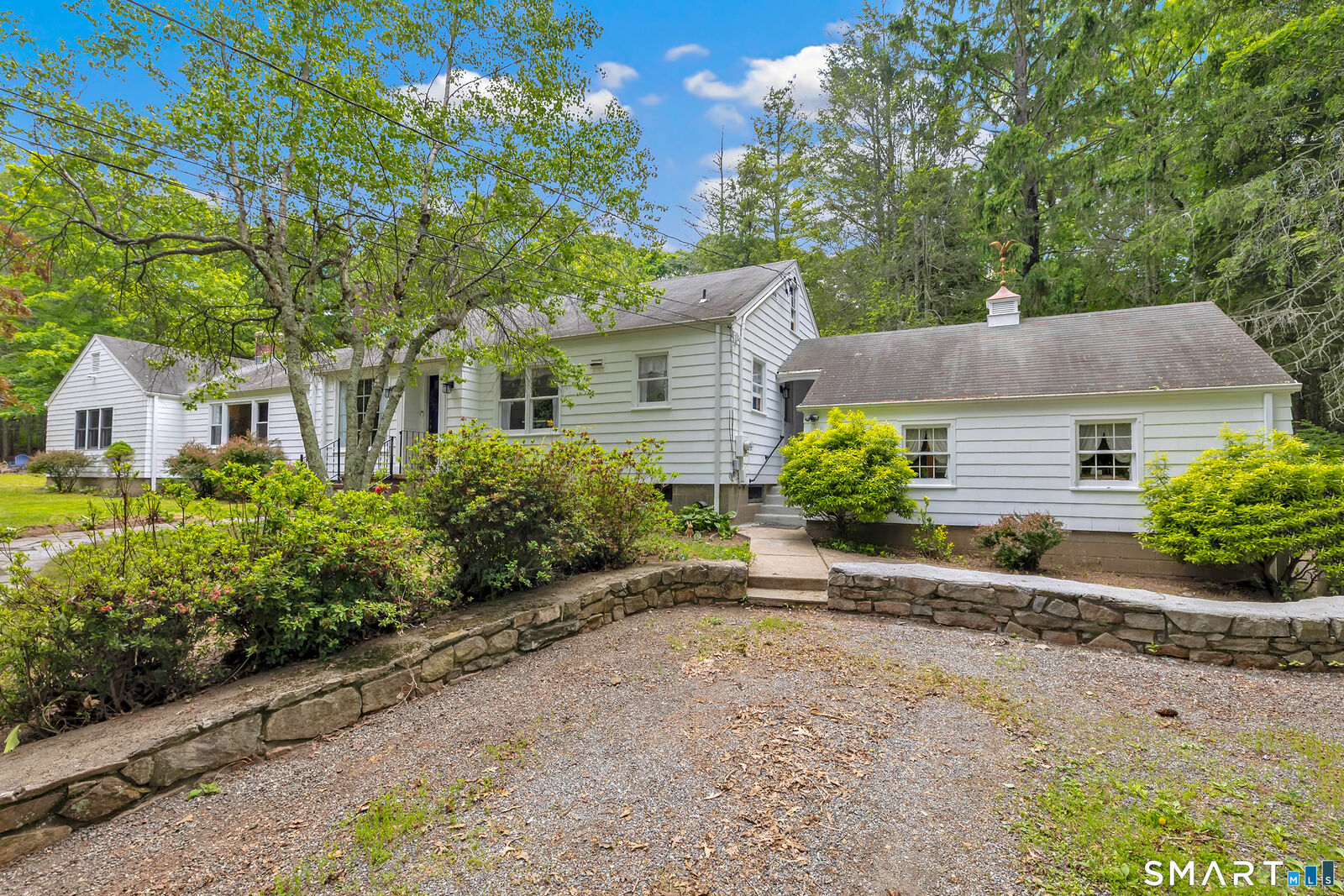 Property Photo:  119 Staples Road  CT 06612 