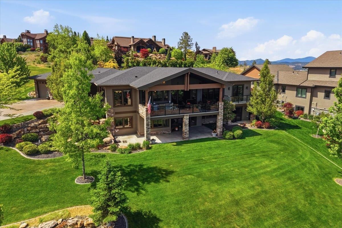 Property Photo:  350 S Legend Tree Dr  WA 99019 