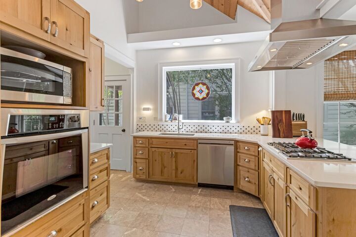 Property Photo:  549 Poplar Street  SC 29302 