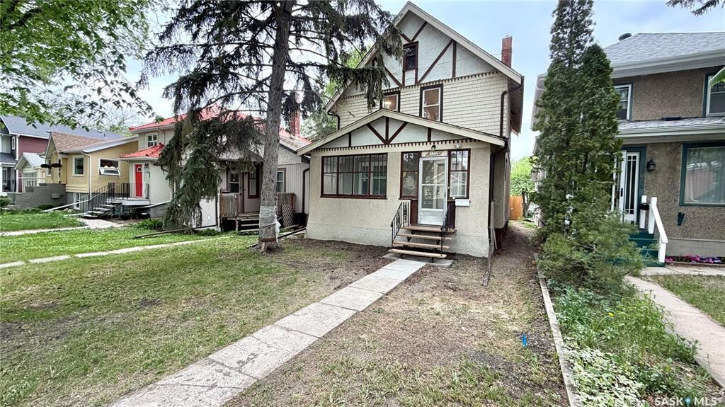 Property Photo: 3312 Victoria Avenue SK S4T 1L6