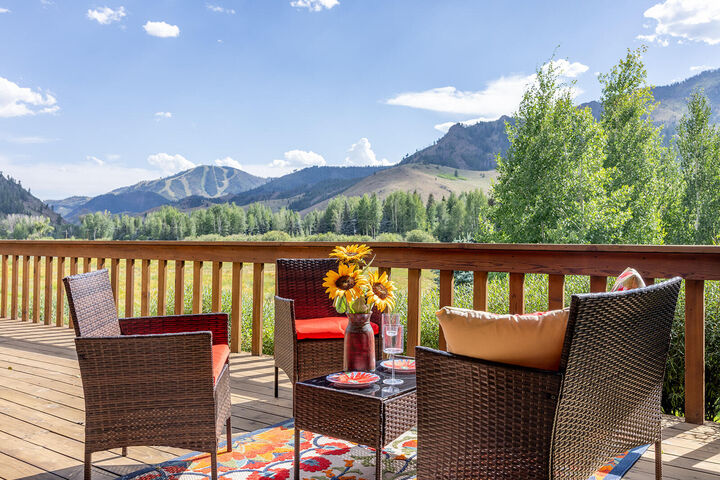 Property Photo: 121 Stonegate Cir ID 83340