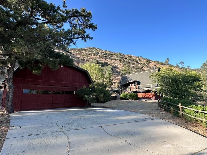Property Photo:  22920 Sageland Court  CA 93561 