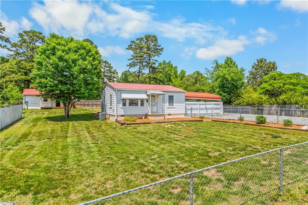 Property Photo:  102 Grimes Park Drive  NC 27360 