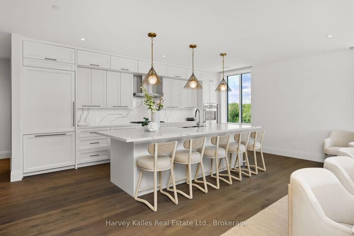 Property Photo: 727 Grandview Drive 211 ON P1H 1B2