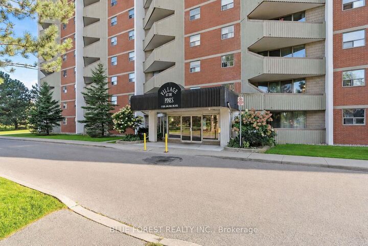 Property Photo: 1105 Jalna Boulevard 1506 ON N6E 2S9