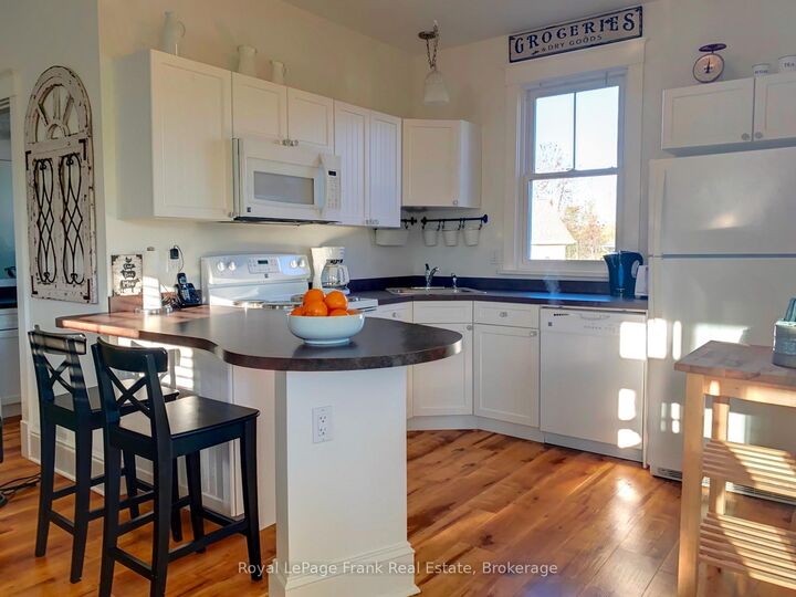 Property Photo: 20 Butternut Lane 98 ON K0K 1P0