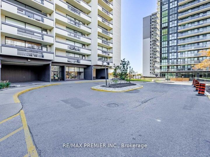 1455 Lawrence Avenue W 2004 — photo 1