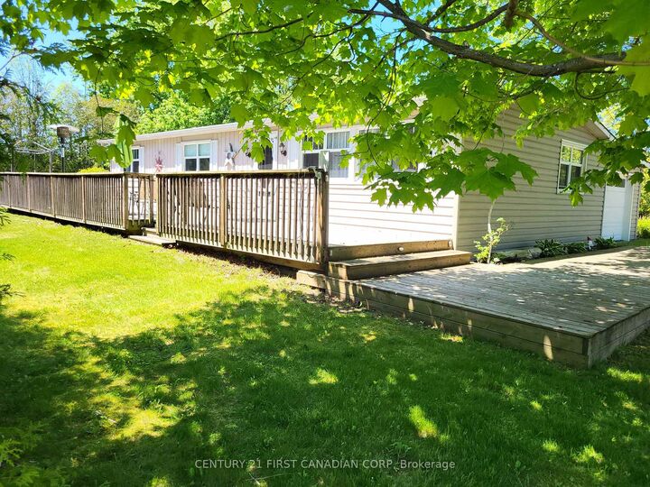 72599 Stanley Street — photo 1