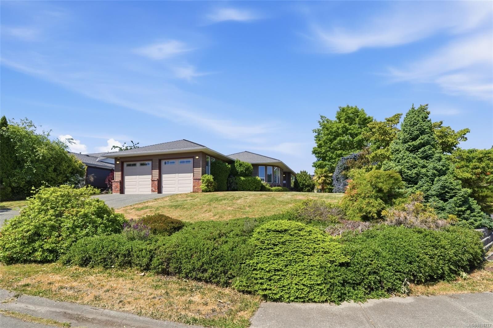 Property Photo: 788 Stanhope Rd BC V9P 1B5