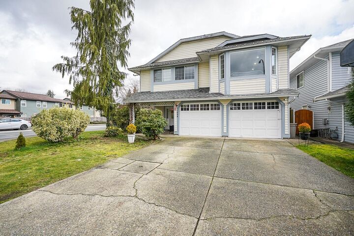 Property Photo: 11698 206A Street BC V2X 0X8