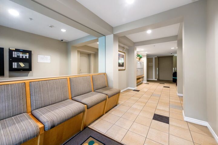 Property Photo: 988 W 54th Avenue 105 BC V6P 1M9