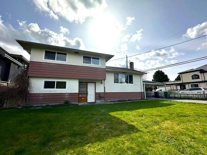 Property Photo: 9511 Pinewell Crescent BC V7A 2C7