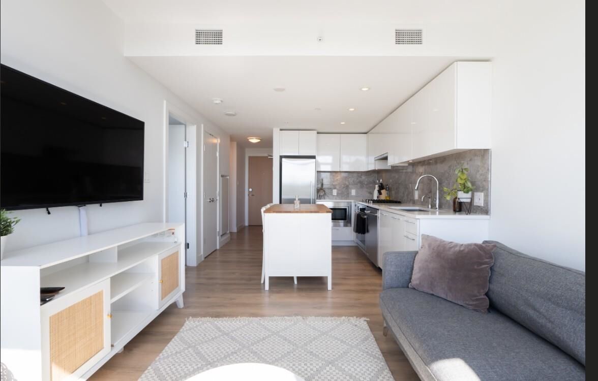 Property Photo: 8538 River District Crossing 1508 BC V5S 0C9